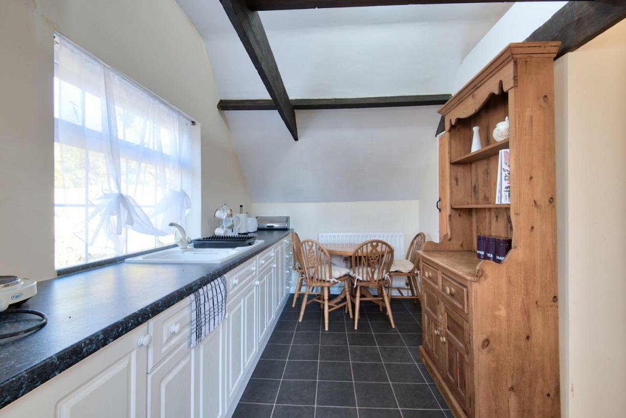 17Th-Century One Bed Studio With Parking & Garden! Elkesley Exteriör bild